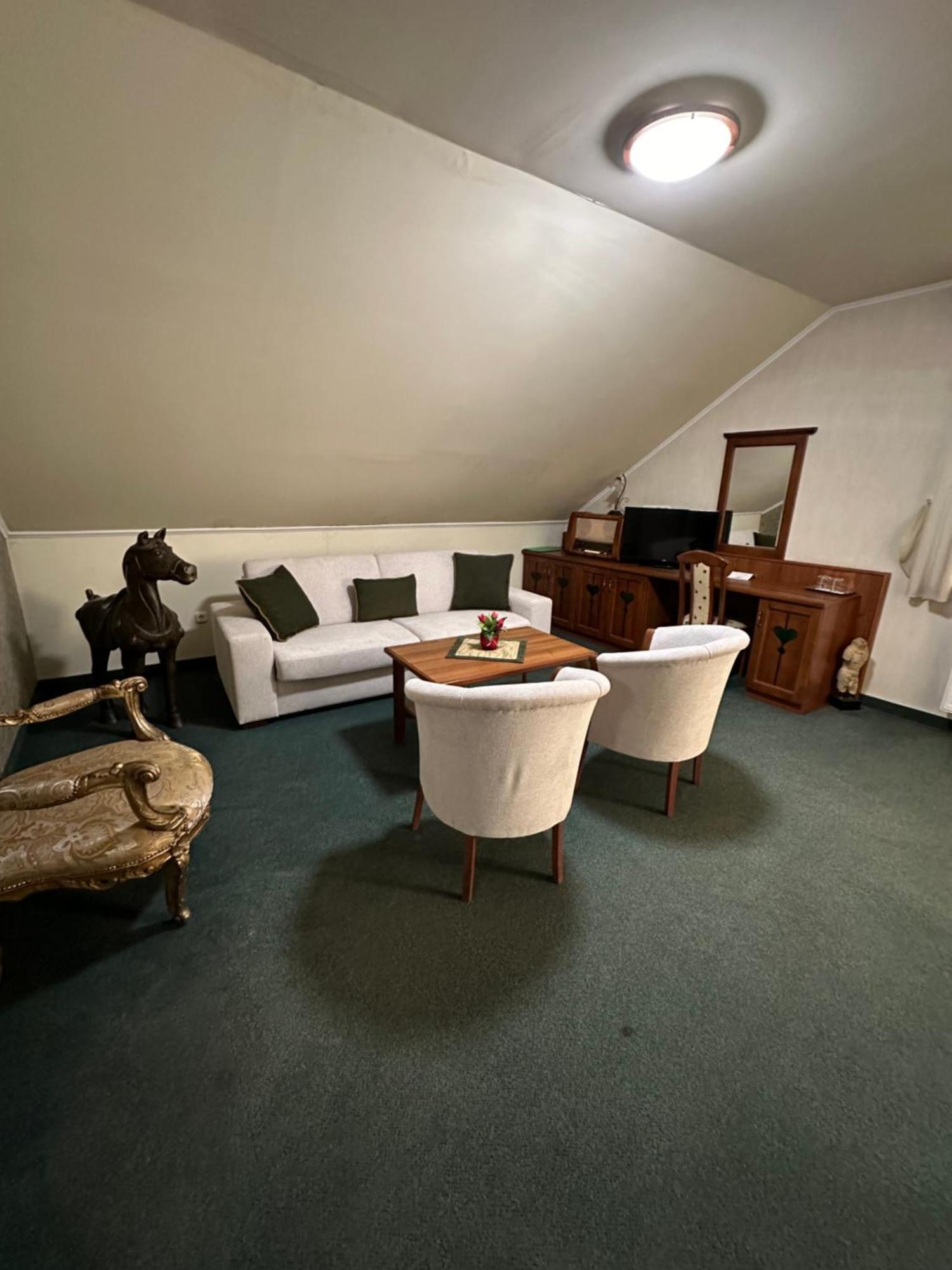 Fulopszallas Kigyosi Csarda & Panzio Bed & Breakfast エクステリア 写真