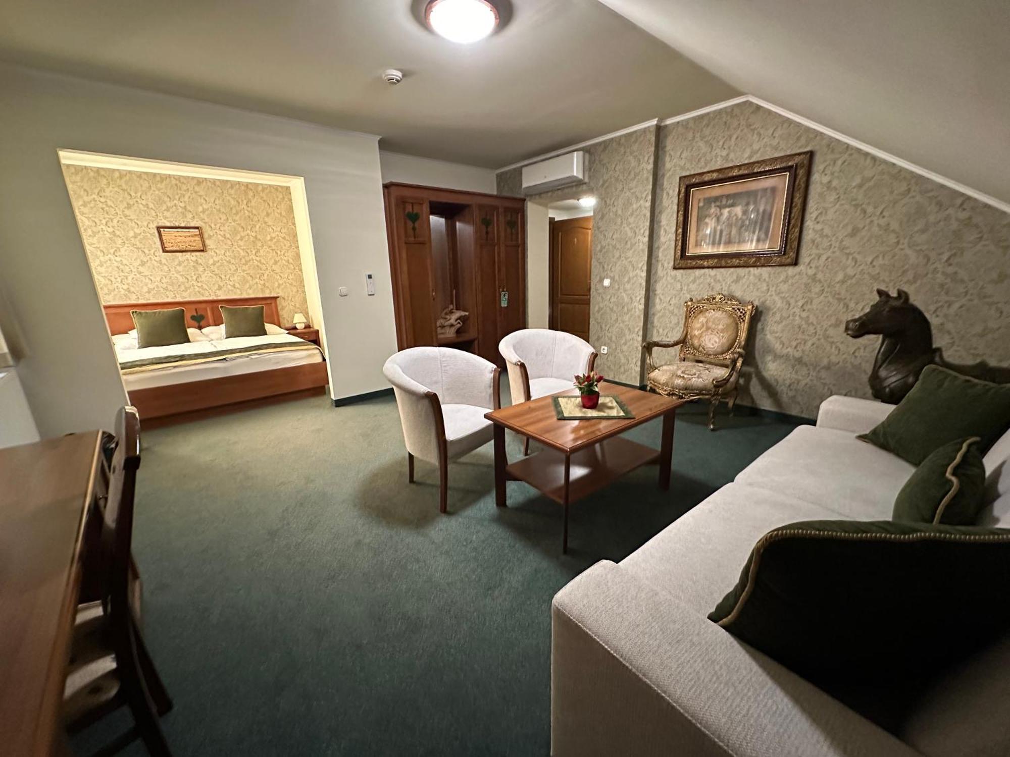 Fulopszallas Kigyosi Csarda & Panzio Bed & Breakfast エクステリア 写真