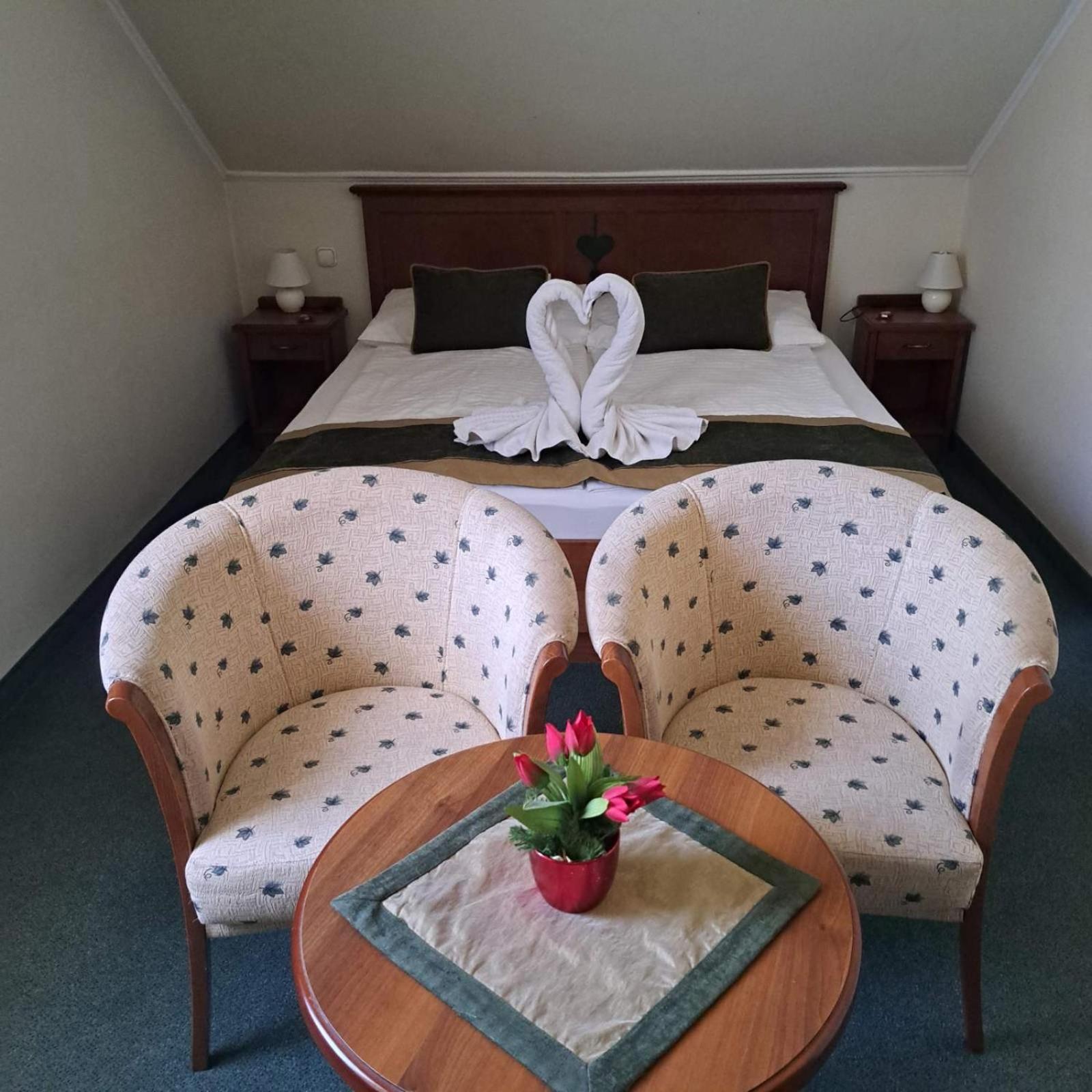 Fulopszallas Kigyosi Csarda & Panzio Bed & Breakfast エクステリア 写真
